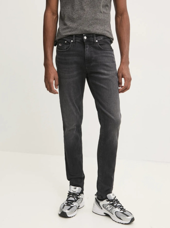 Tommy Jeans pánske čierne džínsy