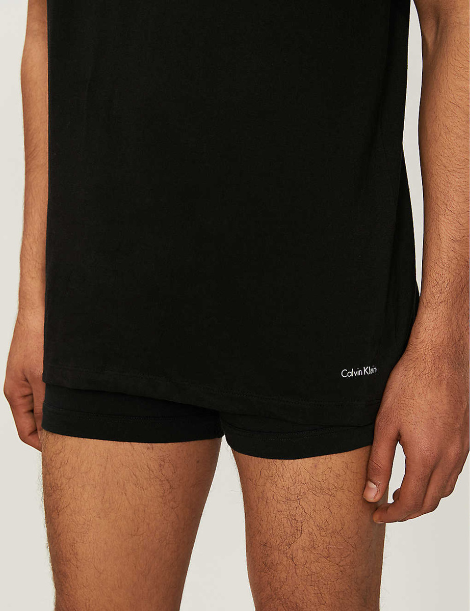 Calvin Klein sada čiernych pánskych tričiek - S (001)
