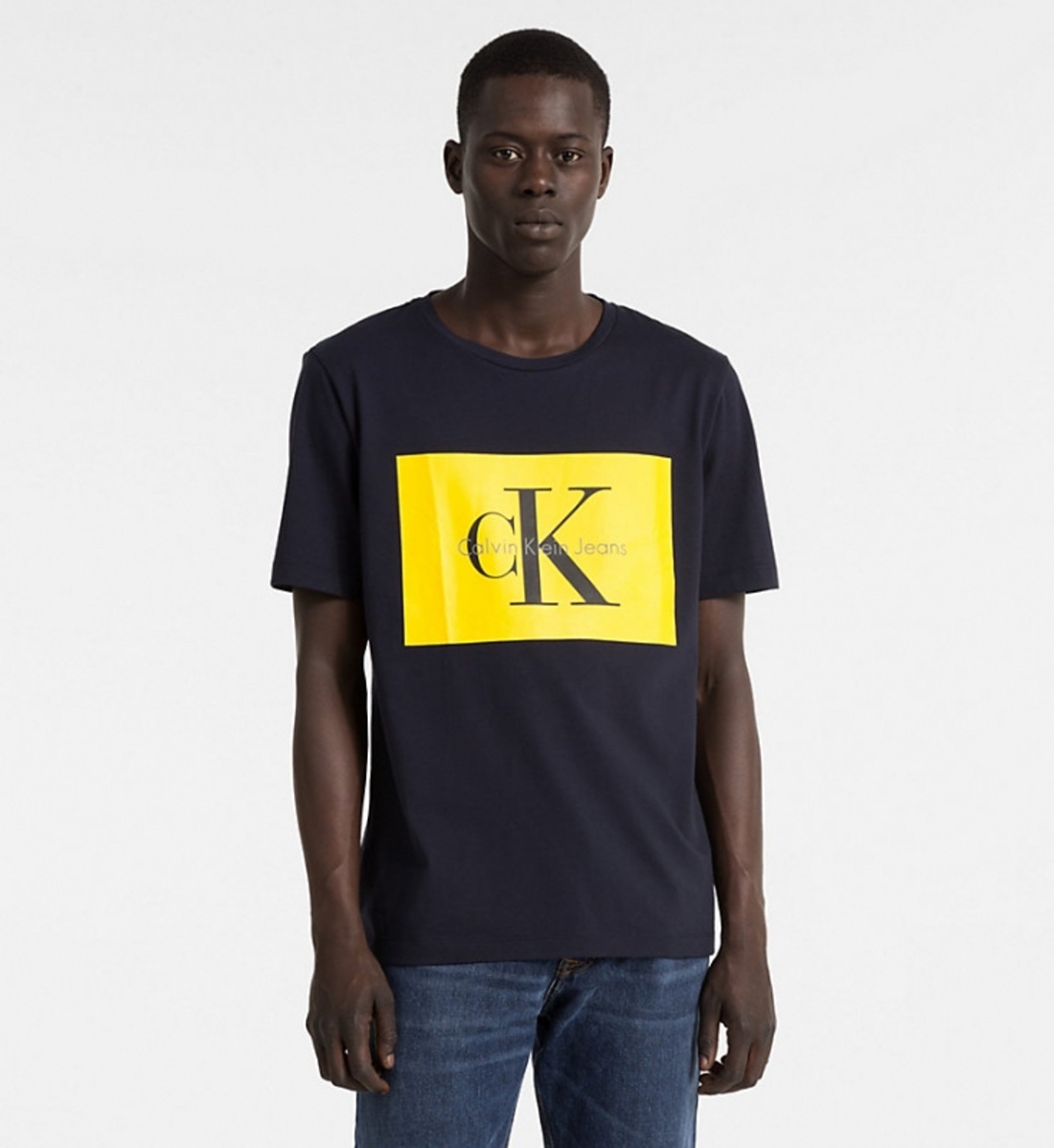 Calvin Klein pánske tmavomodré tričko s potlačou - S (402)