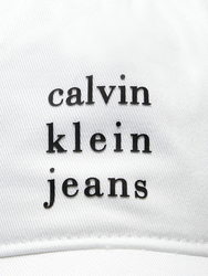 Calvin Klein pánska biela šiltovka - OS (YAA)