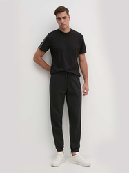 Calvin Klein pánske čierne tepláky  - S (BEH)