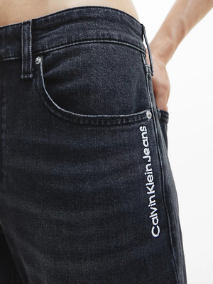 Calvin Klein pánske čierne džínsy - 30/32 (1BY)
