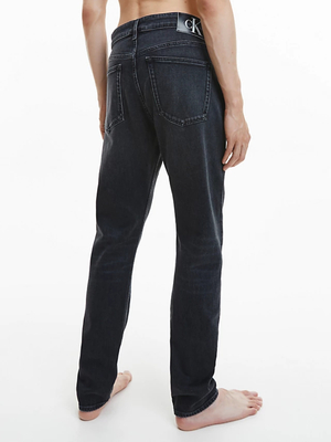 Calvin Klein pánske čierne džínsy - 30/32 (1BY)