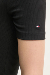 Tommy Hilfiger čierne tričko - S (BDS)
