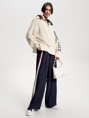 Tommy Hilfiger dámsky béžový sveter - S (ACI)