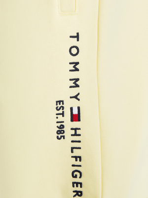 Tommy Hilfiger pánske žlté kraťasy Tommy Logo - M (ZHF)