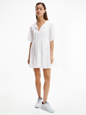 Tommy Jeans dámske biele šaty TIERED KAFTAN - S (YBR)