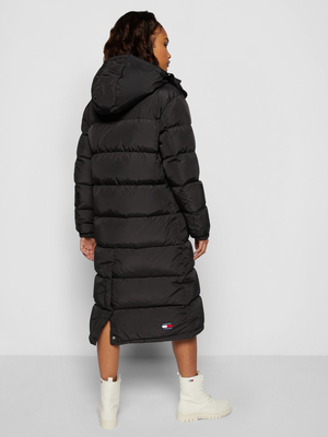 Tommy Jeans dámsky čierny zimný kabát - L (BDS)