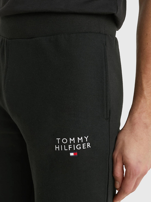 Tommy Jeans pánske čierne teplákové šortky - M (BDS)