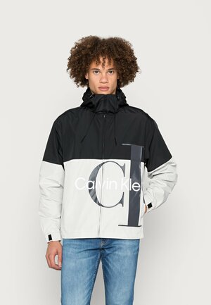 Calvin Klein pánska tenká bunda - M (P06)