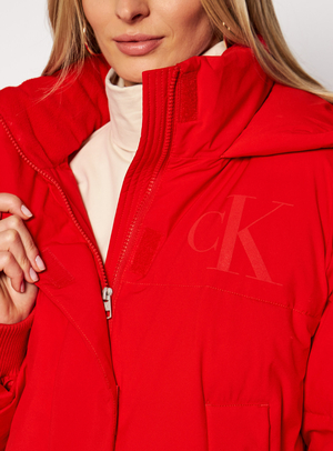 Calvin Klein dámska zimná červená bunda - XS (XME)