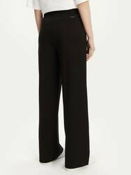 Calvin Klein dámske čierne nohavice - XS (BEH)