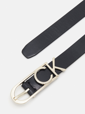Calvin Klein dámsky čierny opasok - 90 (BAX)