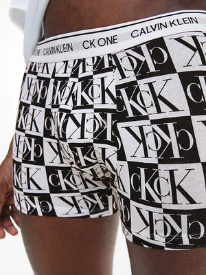 Calvin Klein pánske bieločierne boxerky - M (5UW)