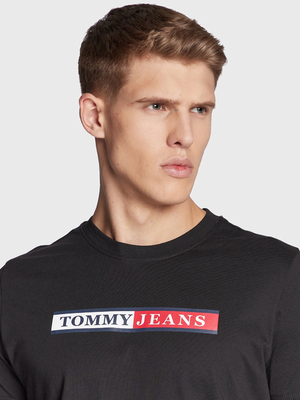 Tommy Jeans pánske čierne tričko Essential - S (BDS)