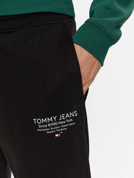 Tommy Jeans pánske čierne tepláky - L/R (BDS)