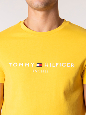 Tommy Hilfiger pánske žlté tričko Logo - M (ZFM)