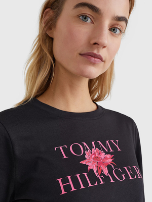 Tommy Hilfiger dámske čierne tričko - M (BDS)