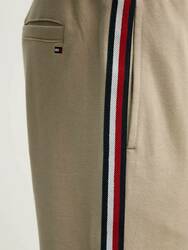 Tommy Hilfiger pánske béžové kraťasy - S (RBT)