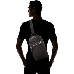 Tommy Hilfiger pánsky čierny batoh Slingpack - OS (BDS)