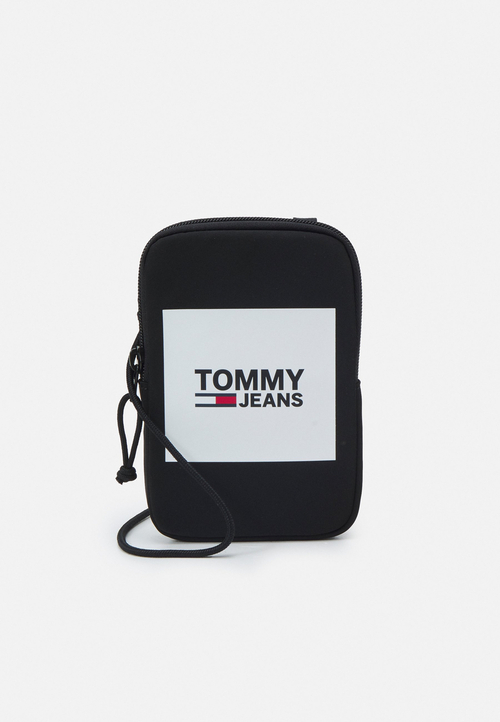 Tommy Jeans pánska čierna taška URBAN COMPACT