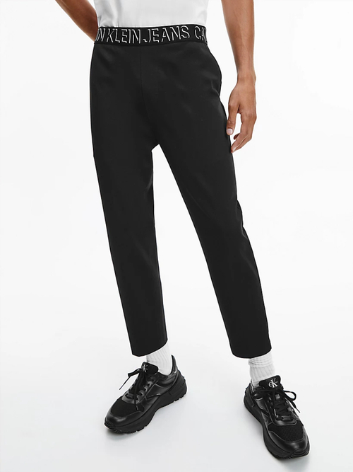 Calvin Klein pánske čierne teplákové nohavice