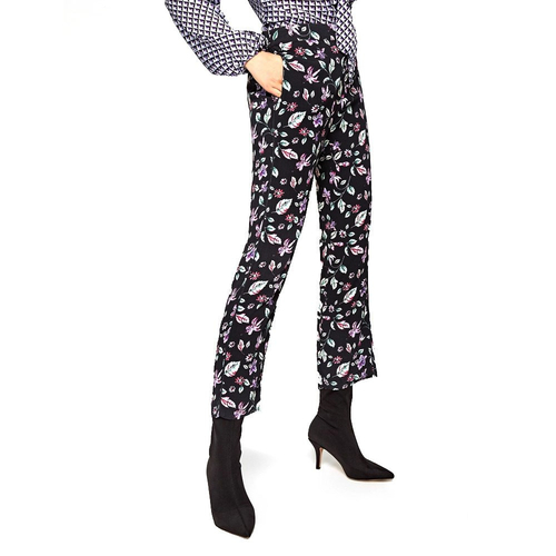 Pepe Jeans dámske čierne nohavice s kvetinovým vzorom Greta