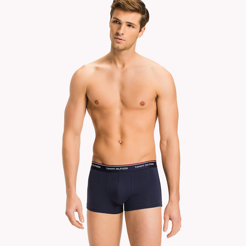 detail Tommy Hilfiger sada pánskych tmavomodrých boxeriek