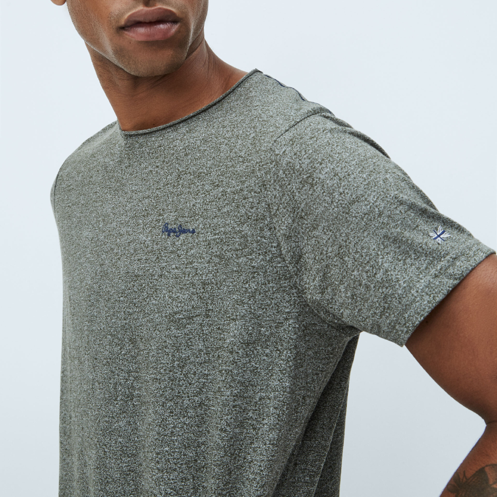 detail Pepe Jeans pánske zelené tričko
