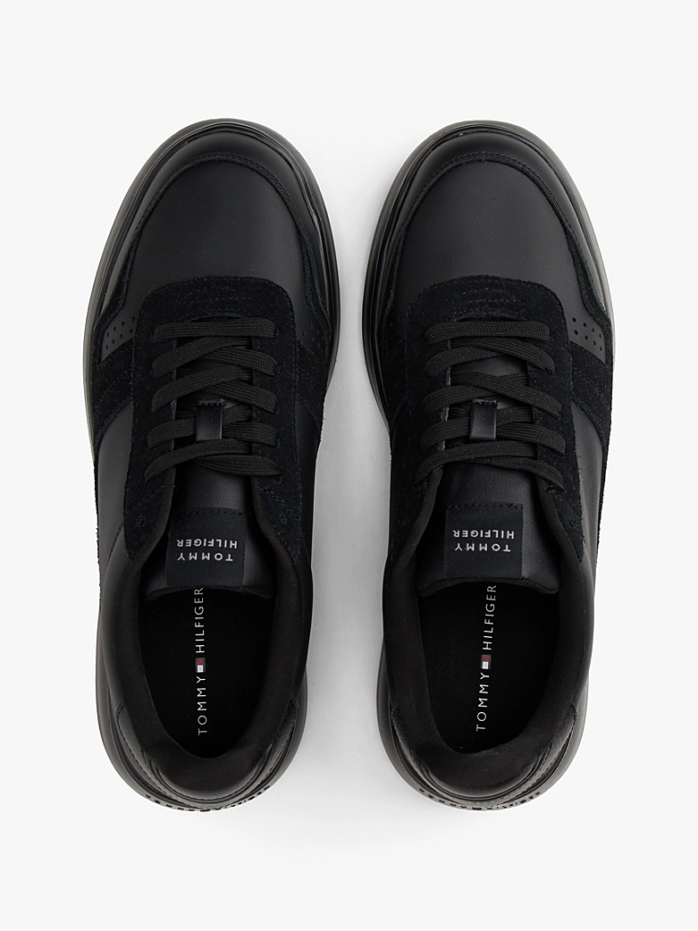 detail   Tommy Hilfiger pánske čierne tenisky