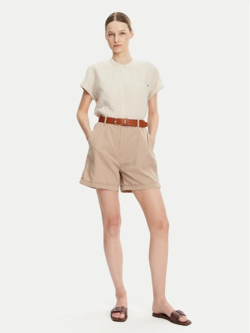 detail Tommy Hilfiger dámska béžová pruhovaná ľanová košeľa