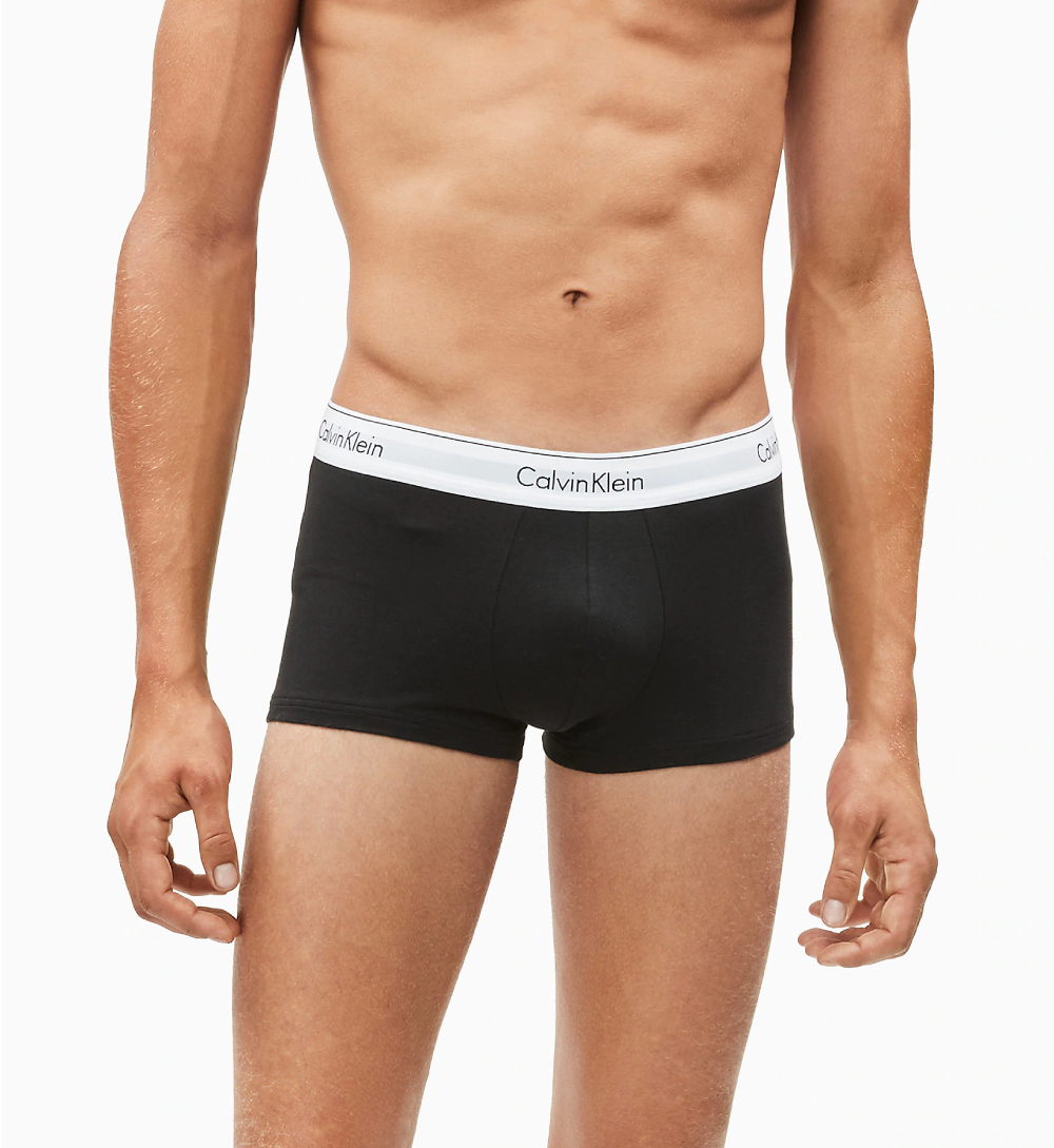detail Calvin Klein sada pánskych boxeriek