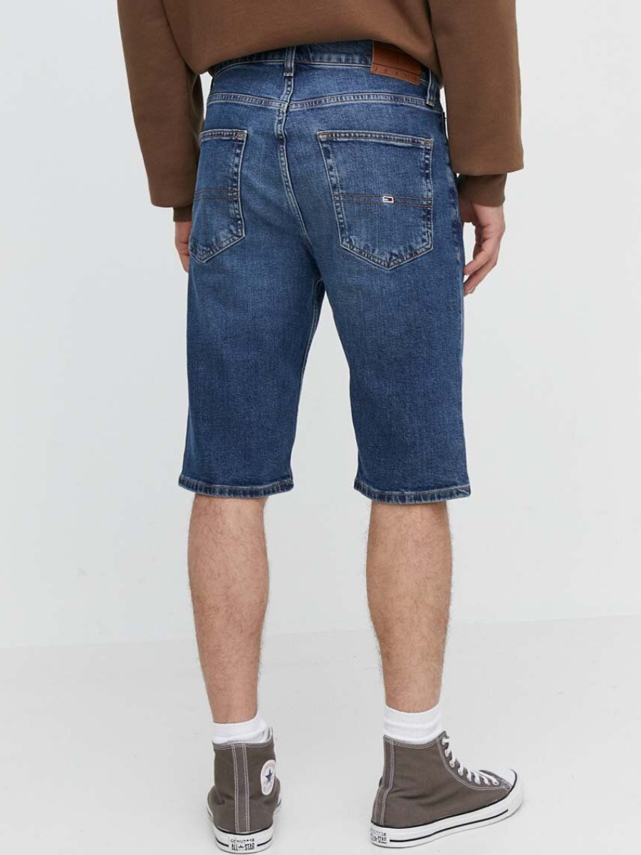detail Tommy Jeans pánske džínsové šortky