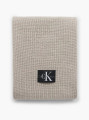 detail Calvin Klein pánsky béžový šál