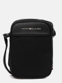 detail Tommy Hilfiger pánska čierna taška 