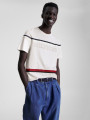 detail Tommy Hilfiger pánske krémové tričko