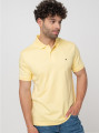 detail Tommy Hilfiger pánske žlté polo tričko