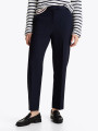 detail Tommy Hilfiger dámske modré nohavice Punto