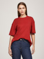 detail Tommy Hilfiger dámske červené tričko