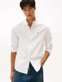 detail Tommy Jeans pánska biela košeľa