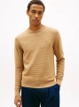 detail Tommy Hilfiger pánsky béžový sveter