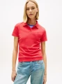detail Tommy Jeans dámske červené polo tričko