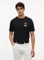 detail Tommy Hilfiger pánske čierne tričko