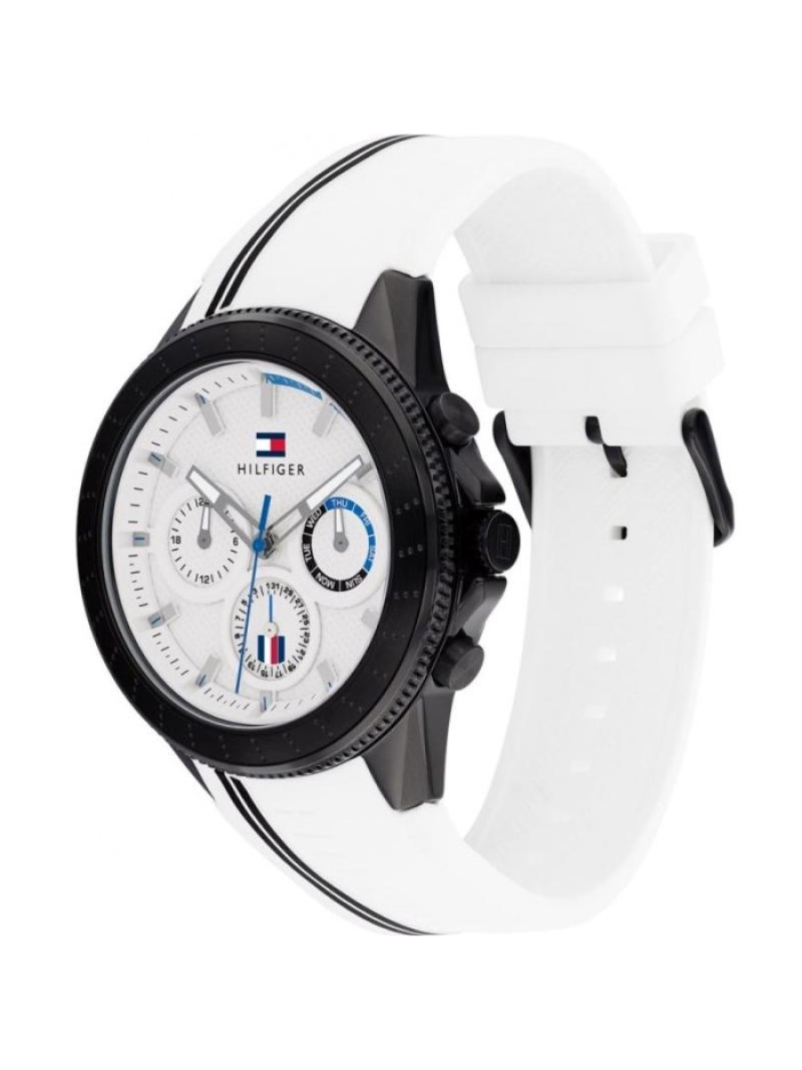 detail Tommy Hilfiger pánske hodinky