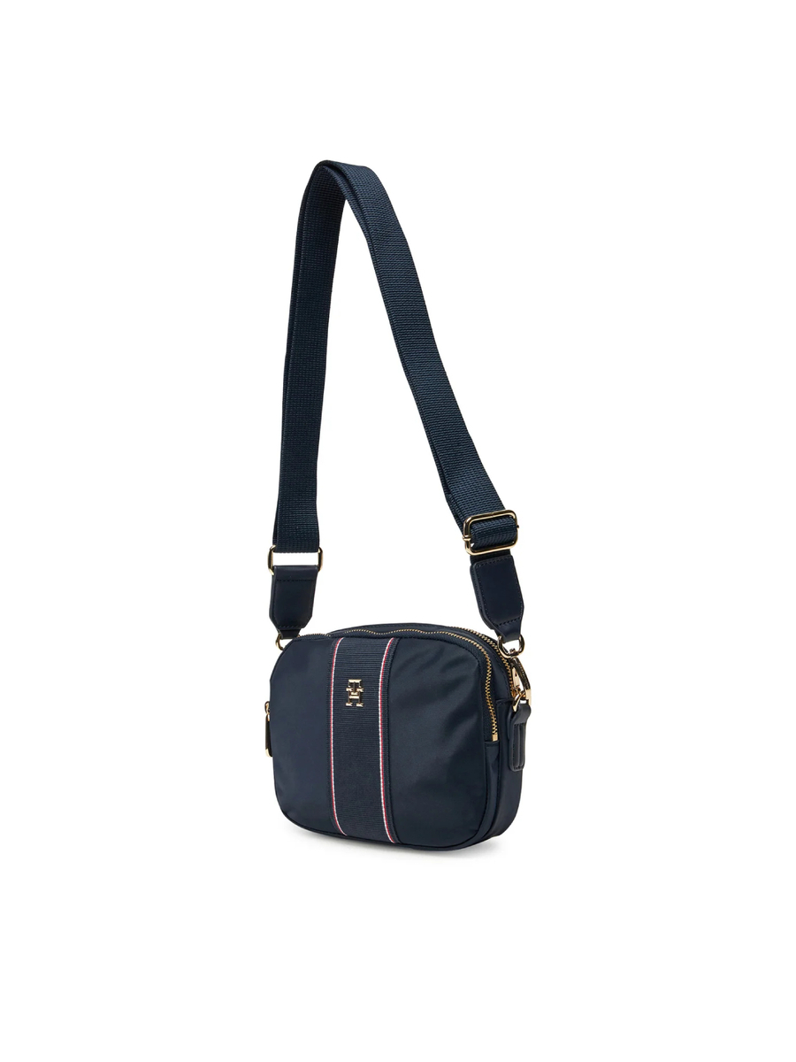 detail Tommy Hilfiger dámska tmavo modrá kabelka