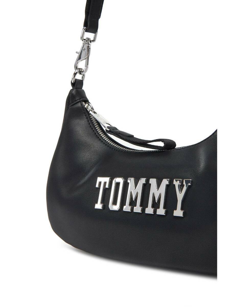detail Tommy Jeans dámska čierna kabelka