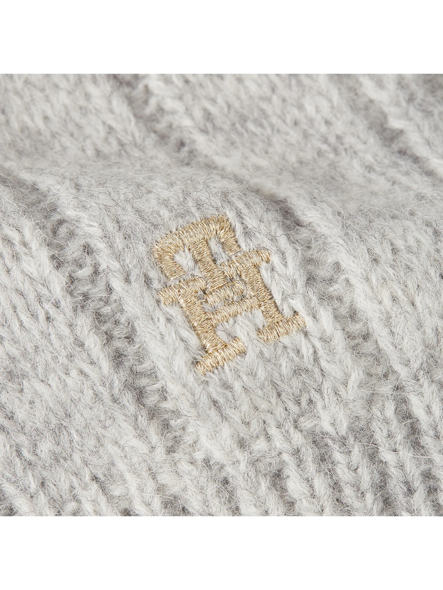 detail Tommy Hilfiger dámsky šedý šál
