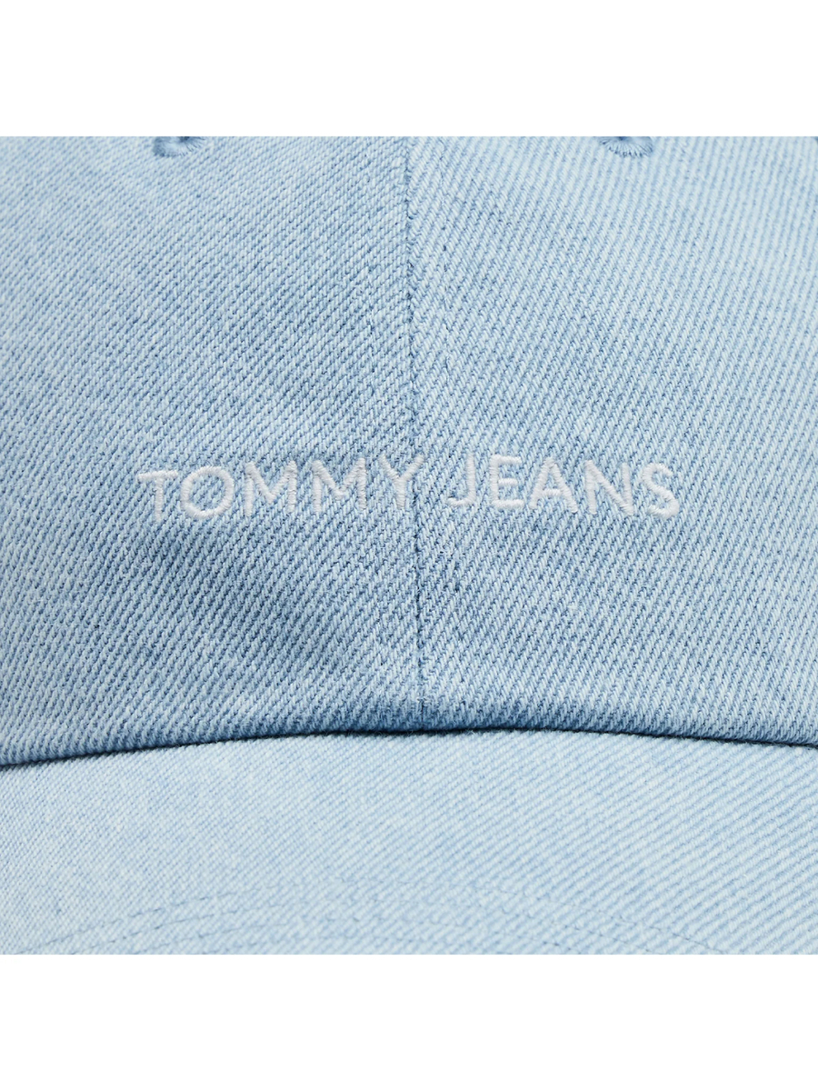 detail Tommy Jeans dámska modrá džínsová šiltovka