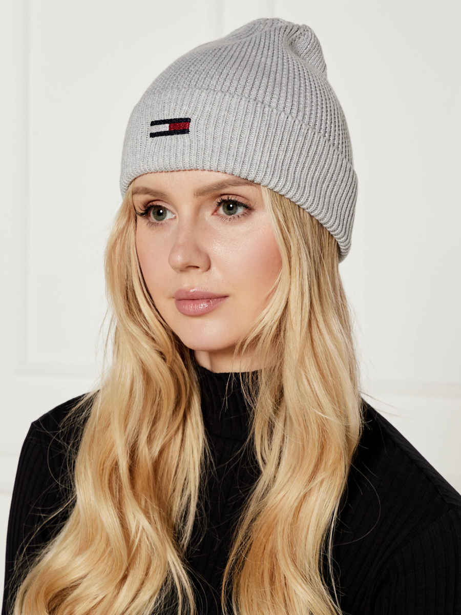 detail Tommy Jeans dámska šedá čiapka