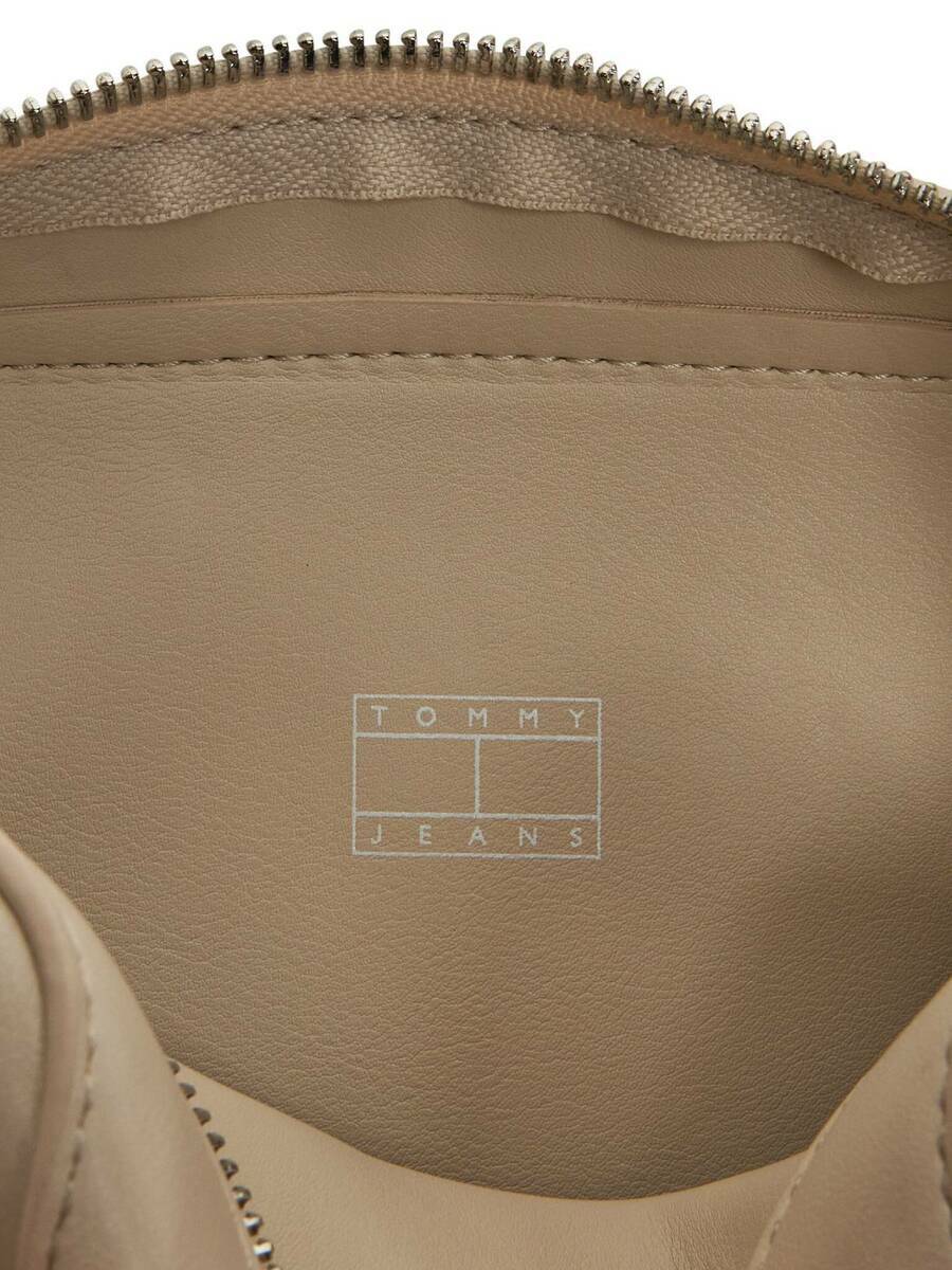 detail Tommy Jeans dámska krémová kabelka